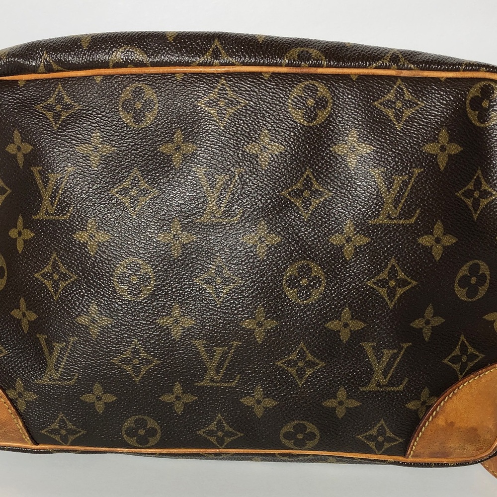 Pre-Love Louis Vuitton Monogram Messenger Bag in Brown and Tan - Picture 7 of 16